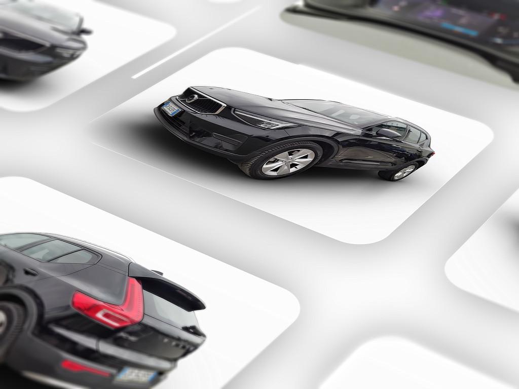 GuidiCar - VOLVO XC40 2023 2023 XC40 2.0 b3 Core auto Usato